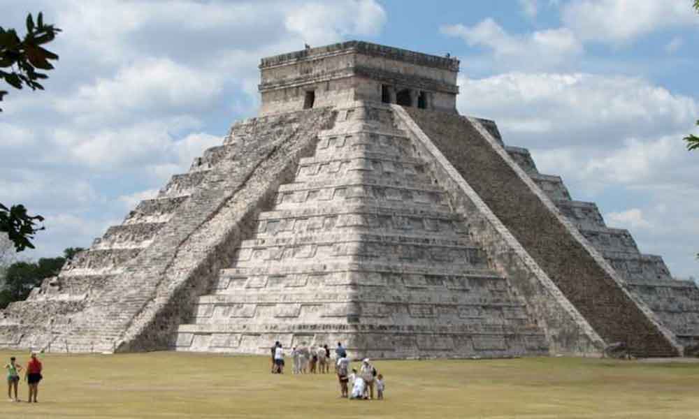 Izgubljene astečke piramide