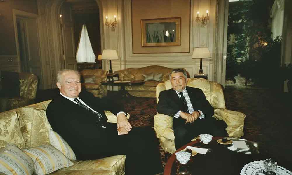 Rik Stajn i ambasador Japana